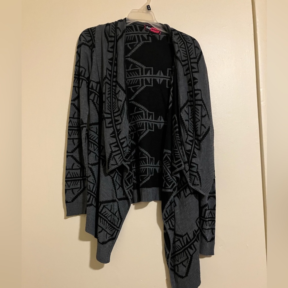 Say What? Geometric Patterned Gray Cardigan Sweater 82325